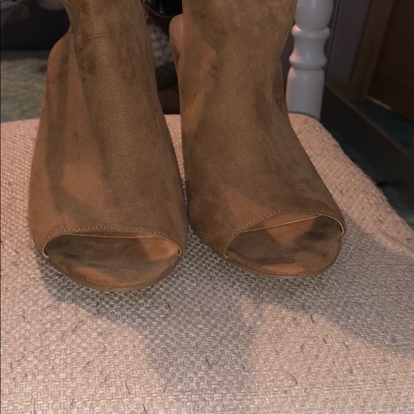 Wedges - Picture 2 of 5